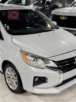 Mitsubishi Mirage G4